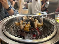 -围炉肉舍•炭烤活鳗•丹东海鲜烤肉(步行街店)