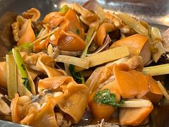 -胶东海鲜大排档(北太平庄店)