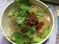 -黑八私房老北京炸酱面