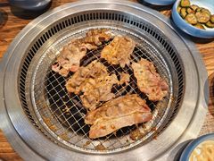 -明洞阿姨·韩式酱蟹烤肉·创意料理(三元桥店)