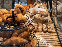 -Dough&Joe团憩(瑞虹天地月亮湾店)