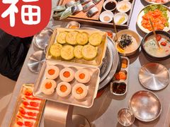 -围炉肉舍•炭烤活鳗•丹东海鲜烤肉(步行街店)