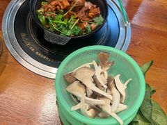 -重庆鸡公煲·青锅花椒鱼(牡丹江路店)