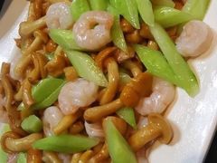 -睿柏云酒店-餐厅