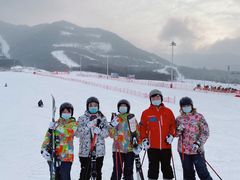 -鳌山滑雪度假区