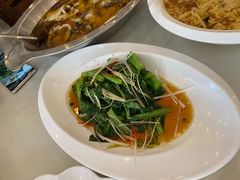 -鑫巴蜀小镇 · 水煮鱼专研店(玉桥店)
