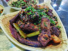 乡村特色排骨-聚八方土菜馆(余松路店)