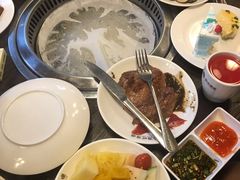 -海吃海喝海鲜烤肉餐厅