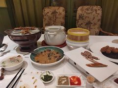-贝勒爷·酥不腻烤鸭