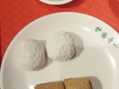 -护国寺小吃店(红莲南路店)