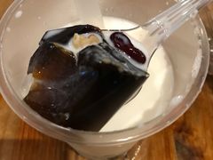 -八婆婆烧仙草(中山路店)