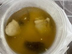 鸡枞炖老母鸡汤-鹿港小镇(悠唐店)