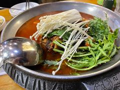 -喇喇排骨火锅·传统韩式脊骨汤(望京西园总店)