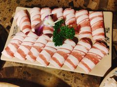 胶原肥牛-小龙坎老火锅(滨江店)