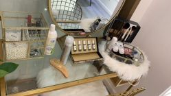 -F.N冻龄皮肤管理中心