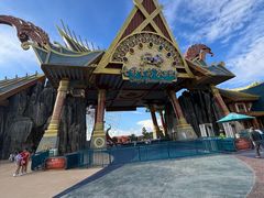 -七彩云南欢乐世界