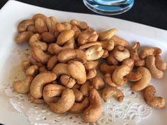 香酥腰果-蓝山咖啡馆(钱江龙店)