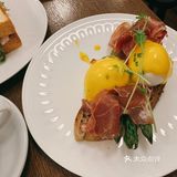 美食 || 氛围感超浓 ，超级惬意