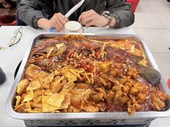 -在巷子里的烤肉店·螺蛳粉烤鱼·牛蛙(和美城店)
