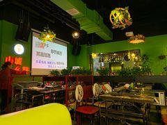 大堂-川渝窈妹纸包鱼·齐齐哈尔烤肉