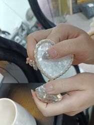 -芊屿芊浔美甲