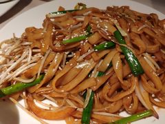 -匠心牛公馆·潮汕牛肉海鲜火锅(索菲特店)