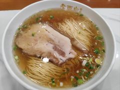 -老西白点心店