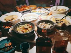 -荷塘秋月·本帮江浙菜(国权路店)