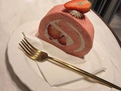 -花花卷卷·鲜食蛋糕(静安久光百货店)