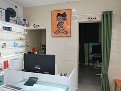 -一人多镜蔡司·依视路眼镜店(琉璃店)