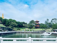-广州莲花山旅游区