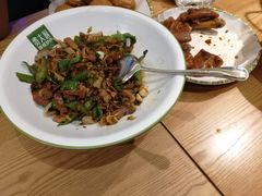 -费大厨辣椒炒肉(万家丽一店)