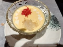 -雍容荟帝王蟹活龙虾展台自助(IFS黑金店)