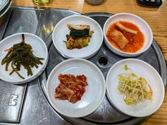 小菜-24 新村雪浓汤(长白山烤肉店)