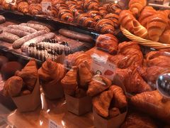 -巴黎贝甜(大宁国际商业广场店)