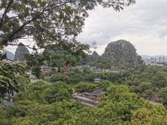 -叠彩山景区