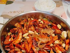 -黄记煌三汁焖锅(新佳丽江汉路店)