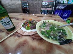 -苏莱特色牛骨滩羊手抓馆(长城东街总店)