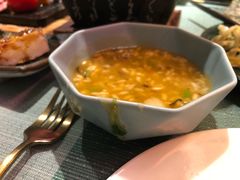 招牌小龙虾红汤泡饭-蜜桃花开·中西融合菜E&W(南长街店)