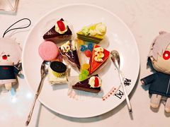 -腾阁自助餐厅(朝林广场店)