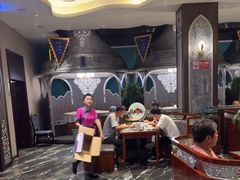 -哈啾嗨·新概念蒙餐(红星新城店)