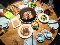 -茸梅路右拐龙虾-农家菜(松江店)