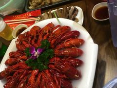 -沪小胖小龙虾(淮海中路旗舰店)
