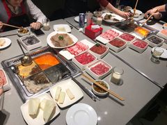 -海底捞火锅(关山保利店)