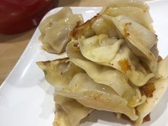 -肥叔锅贴(上沙路店)