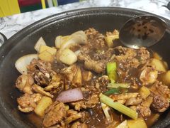 黄焖三黄鸡煲-蜀八婆鲍鱼鸡虾煲虾(东方广场店)