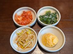 餐前小菜-Fuzzy Bistro 浮几韩餐·茶酒馆
