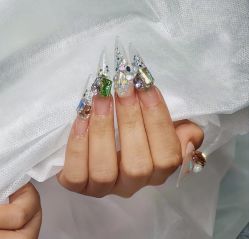 -十月·日式美甲美睫·纹眉