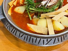 -喇喇排骨火锅·传统韩式脊骨汤(望京西园总店)