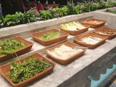 自助取餐区-火锅岛潮牌自助餐厅(天津天佑城店)